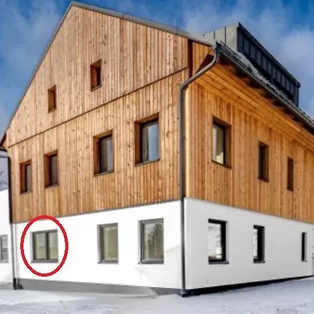 Rozarka Apartman *