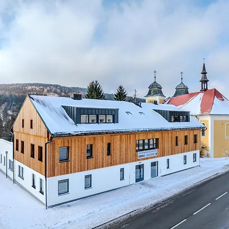Rozarka * Destne v Orlickych horach